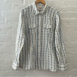 Cotton & Rye Outfitters Womens Pearl Snap Blue Ivory Floral Shirt Blouse